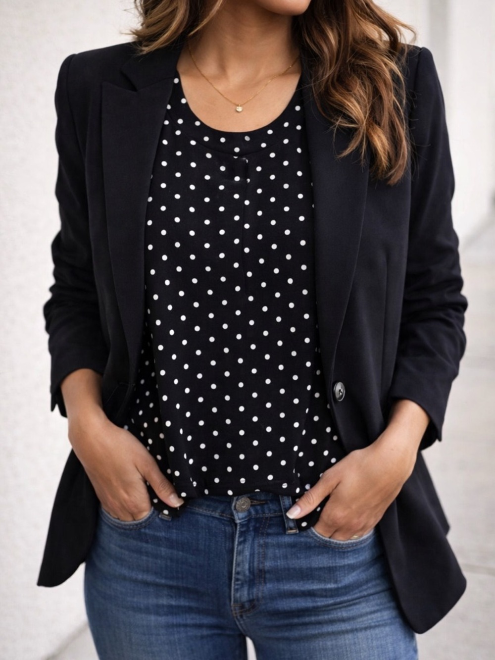 Anne Klein Black Tank Top White Polka Dots sleeveless blouse sz M flowy